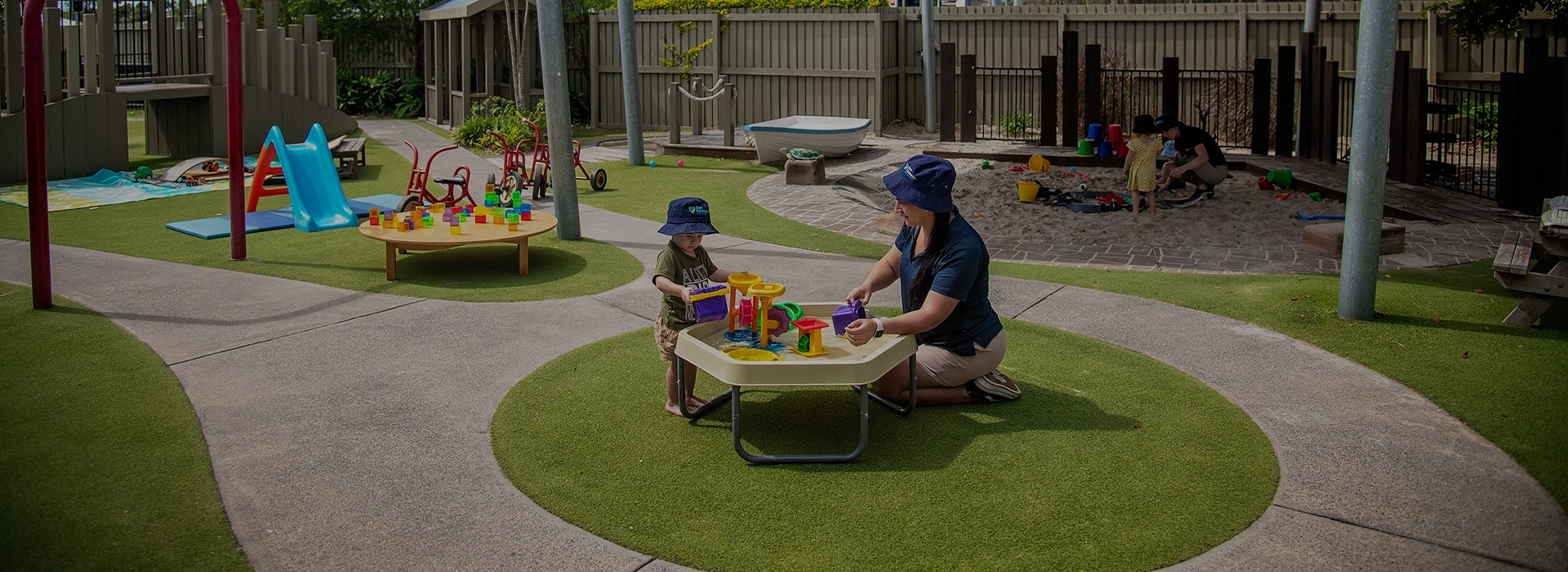 playground-with-plants